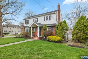 346 Carmita, Rutherford, NJ 07070 - Photo 2