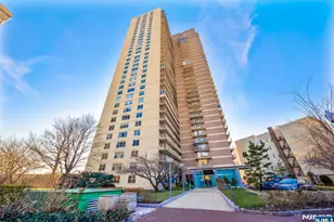 6040 Blvd East 3J, West New York, NJ 07093 - Photo 16