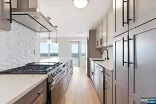 6600 Blvd East 22N, West New York, NJ 07093 - Photo 2