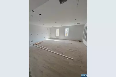 678 18th Street, Newark, NJ 07103 - Photo 8