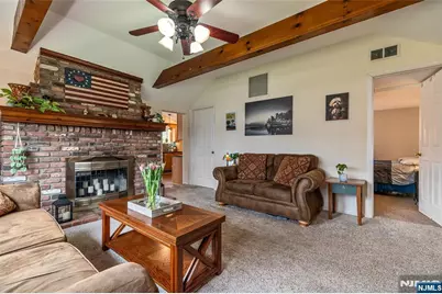 24 Broadway, West Milford, NJ 07480 - Photo 14