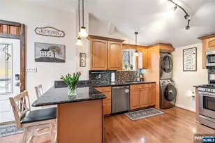 24 Broadway, West Milford, NJ 07480 - Photo 8