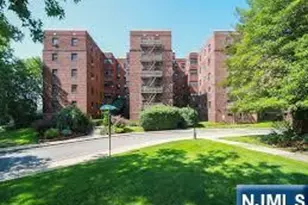 2333 Hudson Terrace, Fort Lee, NJ 07024 - Photo 1
