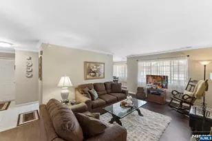 2309 Hemingway Ln 2309, Mahwah, NJ 07430 - Photo 10