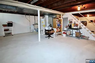 37-17 Jasper Rd, Fair Lawn, NJ 07410 - Photo 18