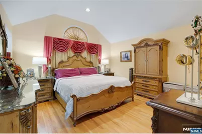 120 E Edsall Boulevard, Palisades Park, NJ 07650 - Photo 22