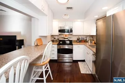 11 S Maple Avenue 11 B #11 B, Park Ridge, NJ 07656 - Photo 8