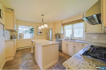 412 Eric Lane, Northvale, NJ 07647 - Photo 10