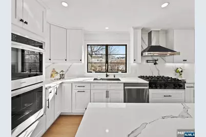 43 Ploch Road, Clifton, NJ 07013 - Photo 6