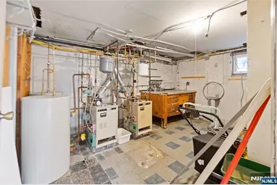 154 Orchard Street, Elmwood Park, NJ 07407 - Photo 14