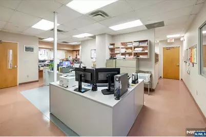 333 Old Hook Road 200 #200, Westwood, NJ 07675 - Photo 12