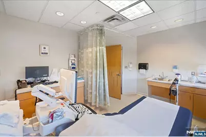 333 Old Hook Road 200 #200, Westwood, NJ 07675 - Photo 14