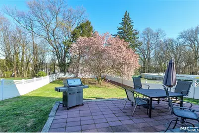 483 Mount Prospect Avenue, Clifton, NJ 07012 - Photo 18