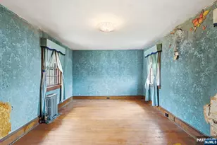 192 Kings Ct, Teaneck Township, NJ 07666 - Photo 22