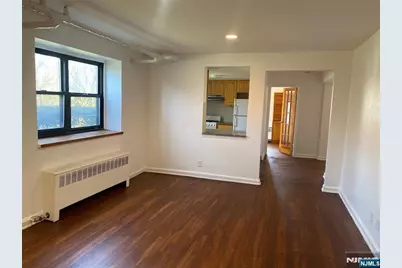 2329 Hudson G2C #G2C, Fort Lee, NJ 07024 - Photo 2