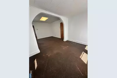 289 Livingston Avenue 1st Fl #1st Fl, Lyndhurst Township, NJ 07071 - Photo 10