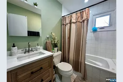 650 Union Avenue, Kenilworth, NJ 07033 - Photo 10