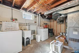 194 Ramapo Valley Rd, Oakland, NJ 07436 - Photo 24