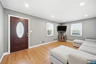 194 Ramapo Valley Rd, Oakland, NJ 07436 - Photo 4