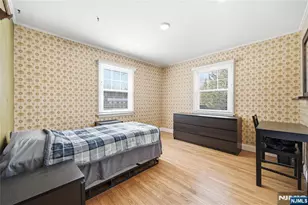 194 Ramapo Valley Rd, Oakland, NJ 07436 - Photo 18