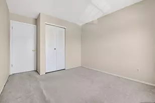 403 Poets Way 403, Mahwah, NJ 07430 - Photo 14
