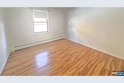 91 Myrtle Avenue 1 #1, Edgewater, NJ 07020 - Photo 6