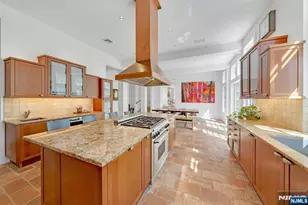 7 Charney Pl, Alpine, NJ 07620 - Photo 8