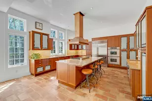 7 Charney Pl, Alpine, NJ 07620 - Photo 6