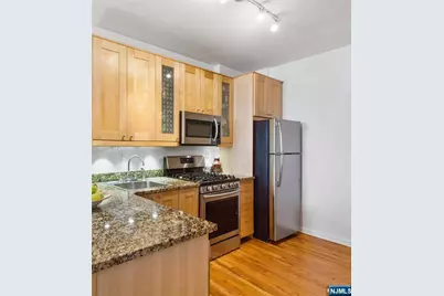 124 Madison Street 1 #1, Hoboken, NJ 07030 - Photo 6