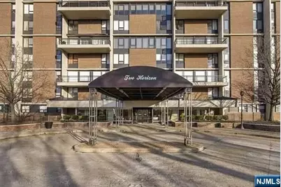 2 Horizon Road 1423 #1423, Fort Lee, NJ 07024 - Photo 1