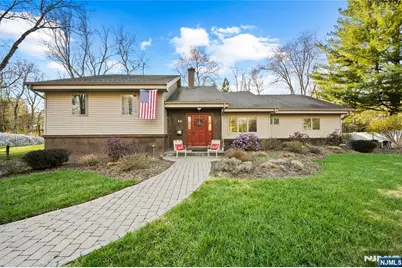 55 Forest Drive, Hillsdale, NJ 07642 - Photo 2