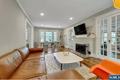 343 N Monroe Street, Ridgewood, NJ 07450 - Photo 4