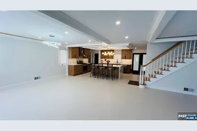 815 Highland Avenue, Paramus, NJ 07652 - Photo 6