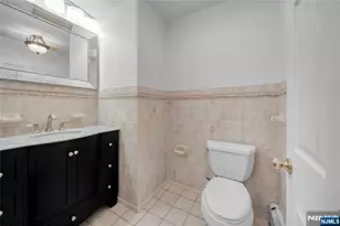 482 Morningside Ave, Fairview, NJ 07022 - Photo 14