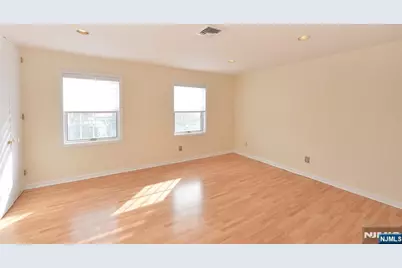 140 Bellair Road Q #Q, Ridgewood, NJ 07450 - Photo 14