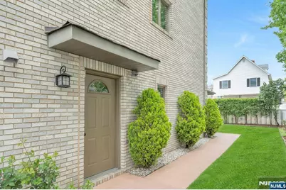 245 Wilson Avenue, Lyndhurst Township, NJ 07071 - Photo 44