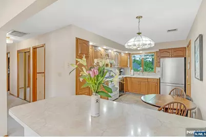 245 Wilson Avenue, Lyndhurst Township, NJ 07071 - Photo 26