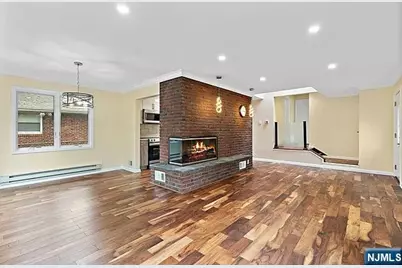 24 Irving Avenue, Englewood Cliffs, NJ 07632 - Photo 8