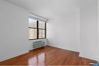 4301 Park Avenue 6D #6D, Union City, NJ 07087 - Photo 14