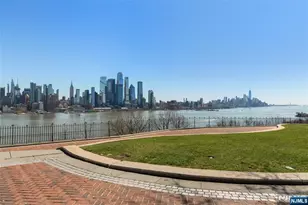 4301 Park Ave 6D, Union City, NJ 07087 - Photo 18