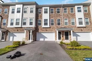 28 Colgate Dr 905, Morristown, NJ 07960 - Photo 2