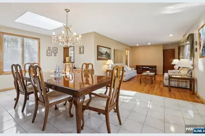 114 Crescent Avenue, Waldwick, NJ 07463 - Photo 16