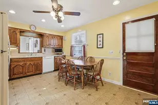 114 Crescent Ave, Waldwick, NJ 07463 - Photo 18