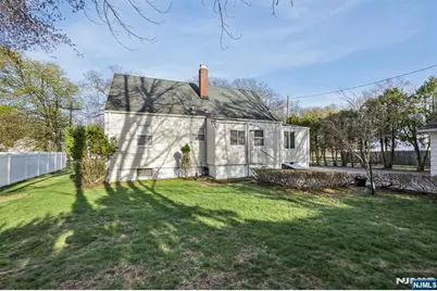 114 Crescent Avenue, Waldwick, NJ 07463 - Photo 40