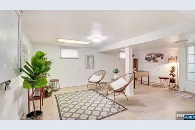 34 Greenlawn Drive, Lodi, NJ 07644 - Photo 20