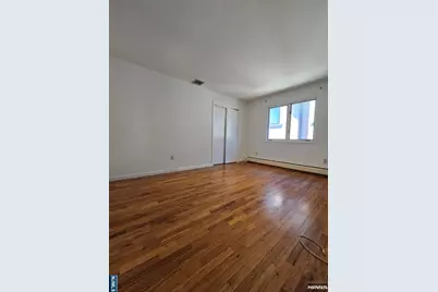 26 W Ruby Avenue 2 #2, Palisades Park, NJ 07650 - Photo 8
