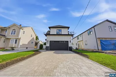 90 Columbus Drive, Tenafly, NJ 07670 - Photo 2