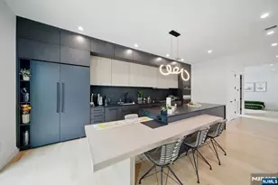 90 Columbus Dr, Tenafly, NJ 07670 - Photo 16