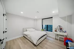 90 Columbus Dr, Tenafly, NJ 07670 - Photo 36