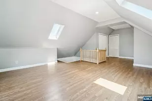 217 Grayson Pl, Teaneck Township, NJ 07666 - Photo 24